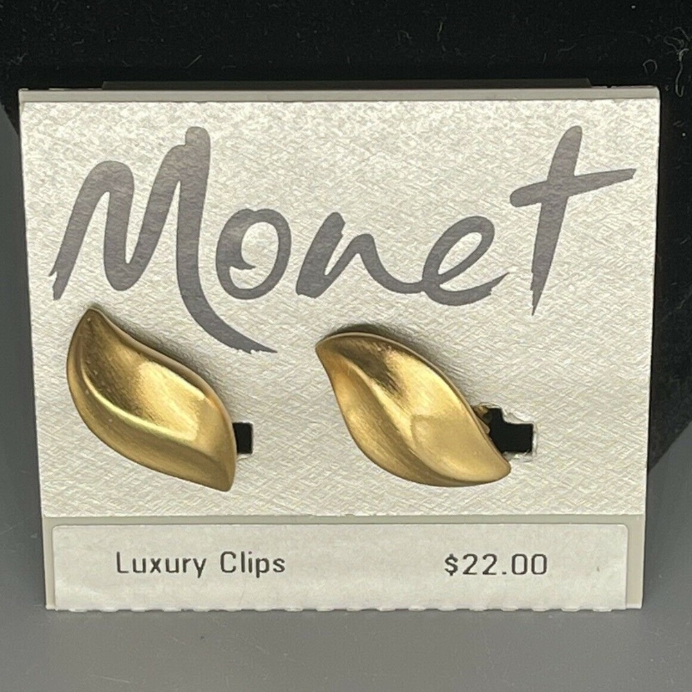 Vintage Monet Signed Luxury Clip Earrings